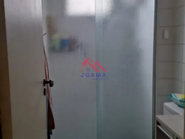 Apartamento 2 quartos e 1 banheiro, à venda, no bairro Parque Maria Helena em São Paulo