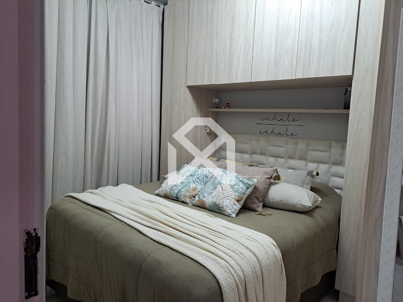 Apartamento à venda com 2 quartos, 42m² - Foto 2