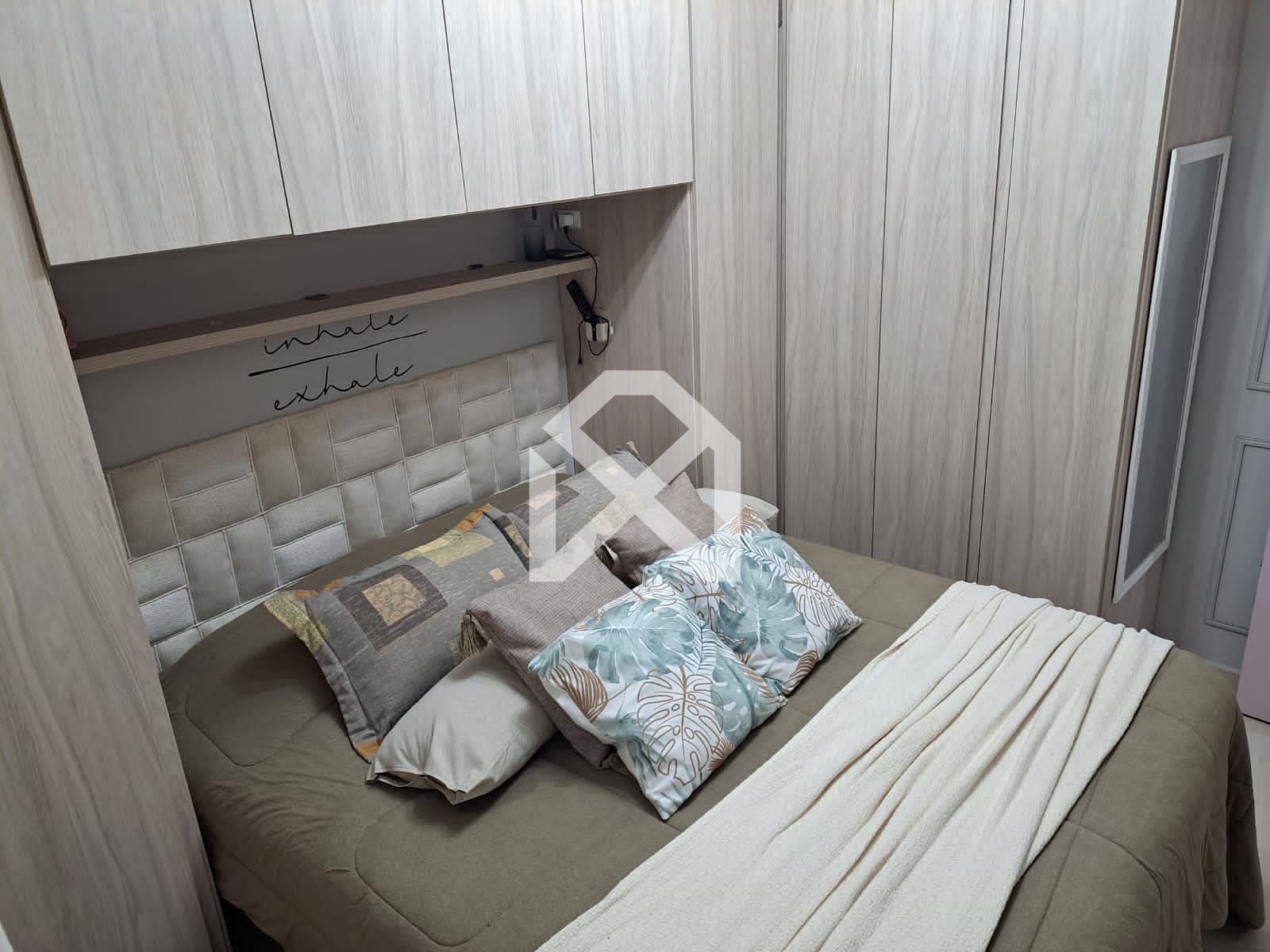 Apartamento à venda com 2 quartos, 42m² - Foto 3