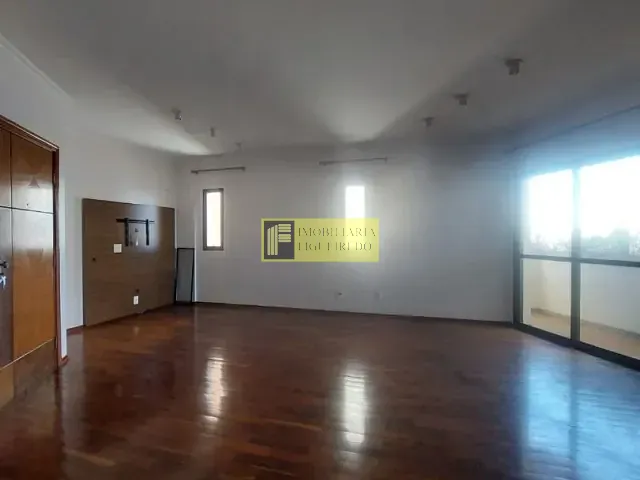 Apartamento com 175m² 3 quartos e 2 banheiros, à venda, no bairro Centro em São José do Rio Preto