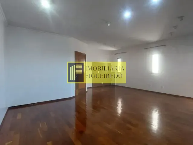 Apartamento com 175m² 3 quartos e 2 banheiros, à venda, no bairro Centro em São José do Rio Preto