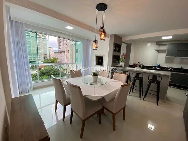 Apartamento 3 quartos e 2 banheiros, à venda, no bairro Meia Praia em Itapema