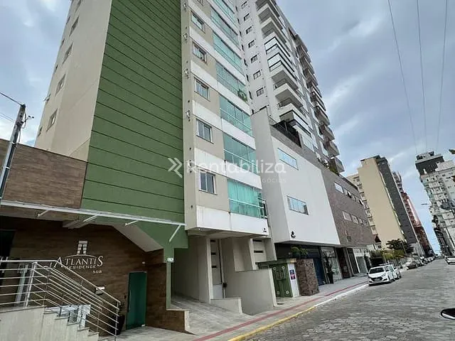 Apartamento 3 quartos e 2 banheiros, à venda, no bairro Meia Praia em Itapema