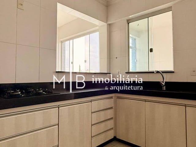 Apartamento 3 quartos e 2 banheiros, para alugar, no bairro Lavras Shopping em Lavras