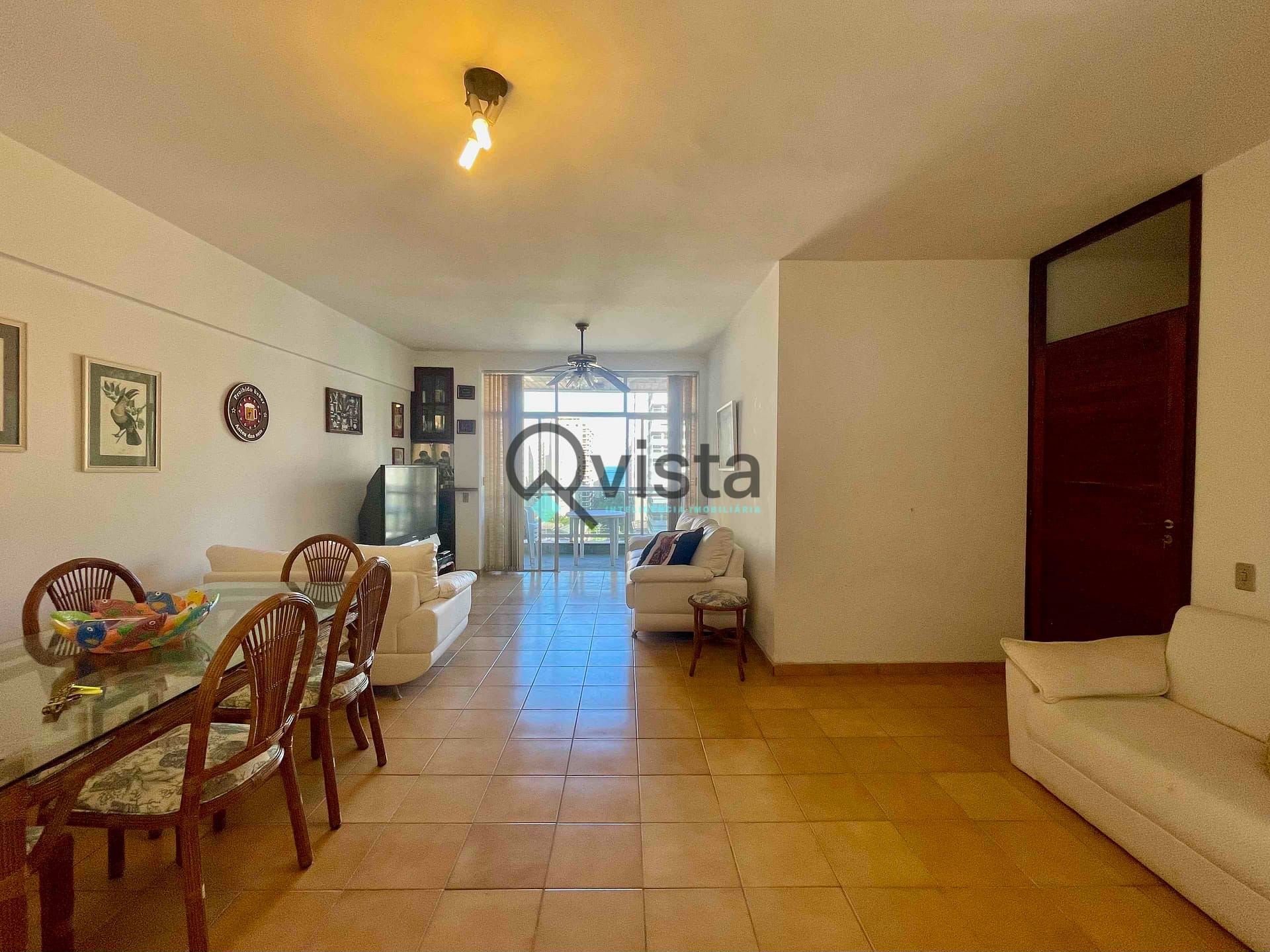 Apartamento à venda com 3 quartos, 120m² - Foto 2