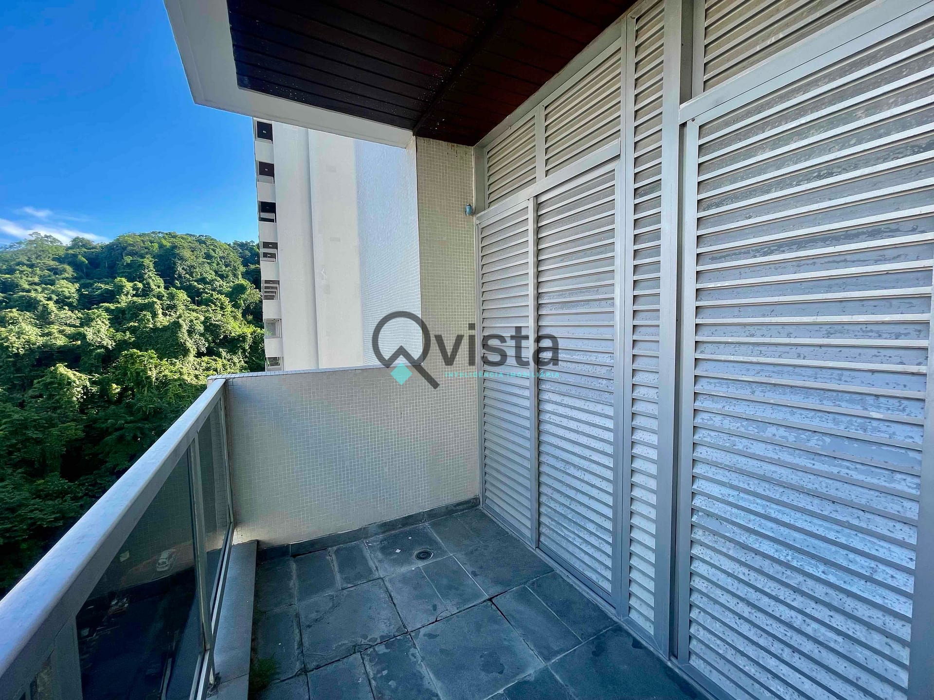 Apartamento à venda com 3 quartos, 120m² - Foto 4