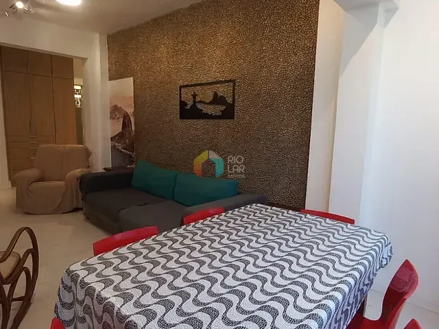Apartamento com 93m² 2 quartos e 2 banheiros, à venda, no bairro Copacabana em Rio de Janeiro