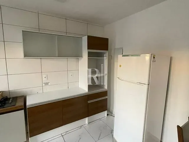 Apartamento 2 quartos e 1 banheiro, para alugar, no bairro Areias em Tijucas