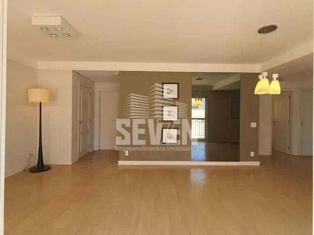 Apartamento com 140m² 3 quartos e 2 banheiros, à venda, no bairro Jardim Estoril IV em Bauru
