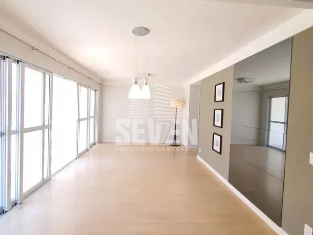 Apartamento com 140m² 3 quartos e 2 banheiros, à venda, no bairro Jardim Estoril IV em Bauru