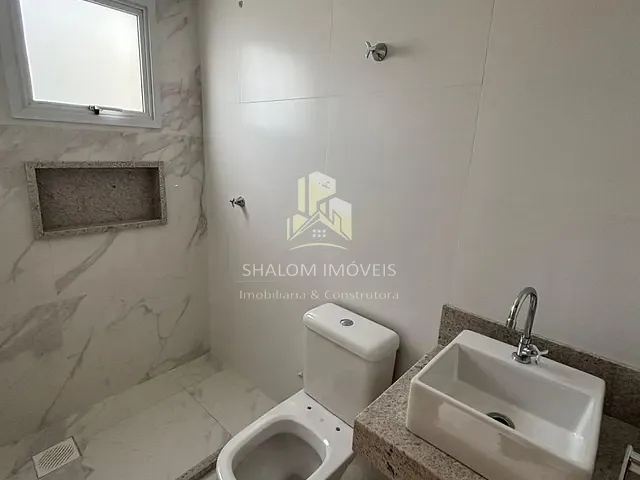 Apartamento 2 quartos e 2 banheiros, à venda, no bairro Praia do Morro em Guarapari