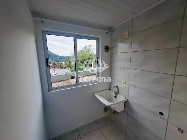 Apartamento com 50m² 2 quartos e 1 banheiro, para alugar, no bairro Passo Manso em Blumenau