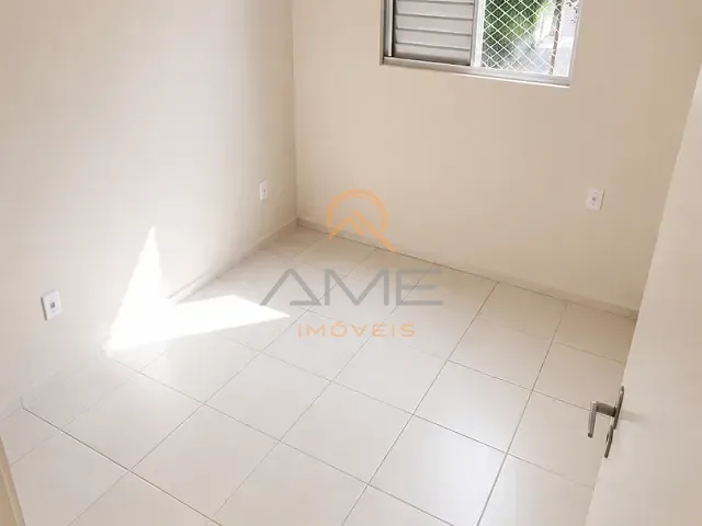 Apartamento 2 quartos e 1 banheiro, para alugar, no bairro Três Vendas em Pelotas