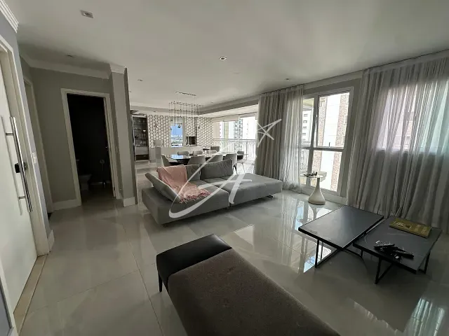 Apartamento com 326m² 3 quartos e 5 banheiros, à venda, no bairro Jardim Anália Franco em São Paulo