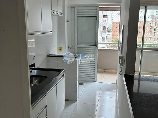 Apartamento 3 quartos e 2 banheiros, à venda, no bairro Santa Rosa em Londrina