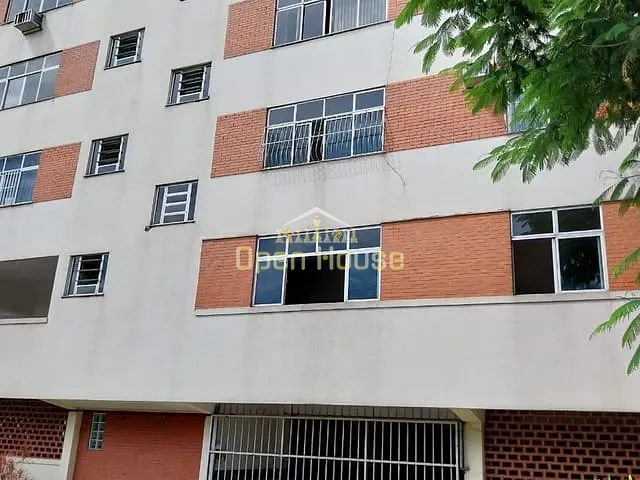 Apartamento 3 quartos e 2 banheiros, à venda, no bairro Jardim Amália em Volta Redonda