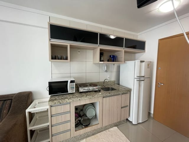 Apartamento 1 quarto e 1 banheiro, para alugar, no bairro Setor Bueno em Goiânia