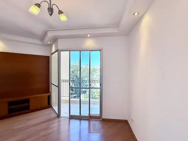 Apartamento com 73m² 3 quartos e 1 banheiro, à venda ou para alugar, no bairro Santa Teresinha em São Paulo