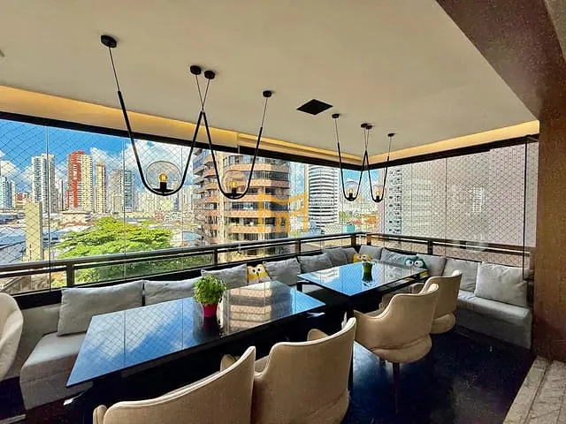 Apartamento 4 quartos e 6 banheiros, à venda, no bairro Umarizal em Belém