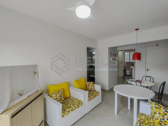 Apartamento 2 quartos e 2 banheiros, à venda, no bairro Tombo em Guarujá