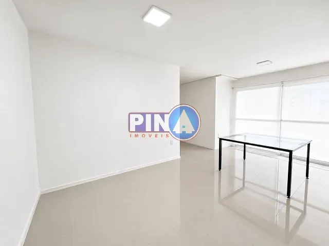 Apartamento 3 quartos e 2 banheiros, para alugar, no bairro Setor Bela Vista em Goiânia