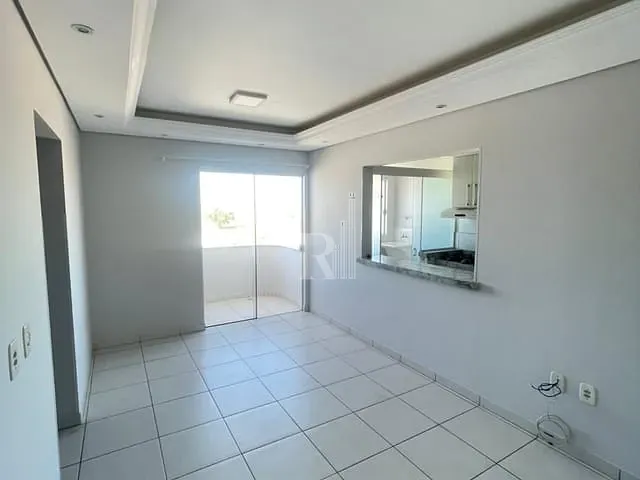Apartamento 2 quartos e 1 banheiro, para alugar, no bairro Praça em Tijucas