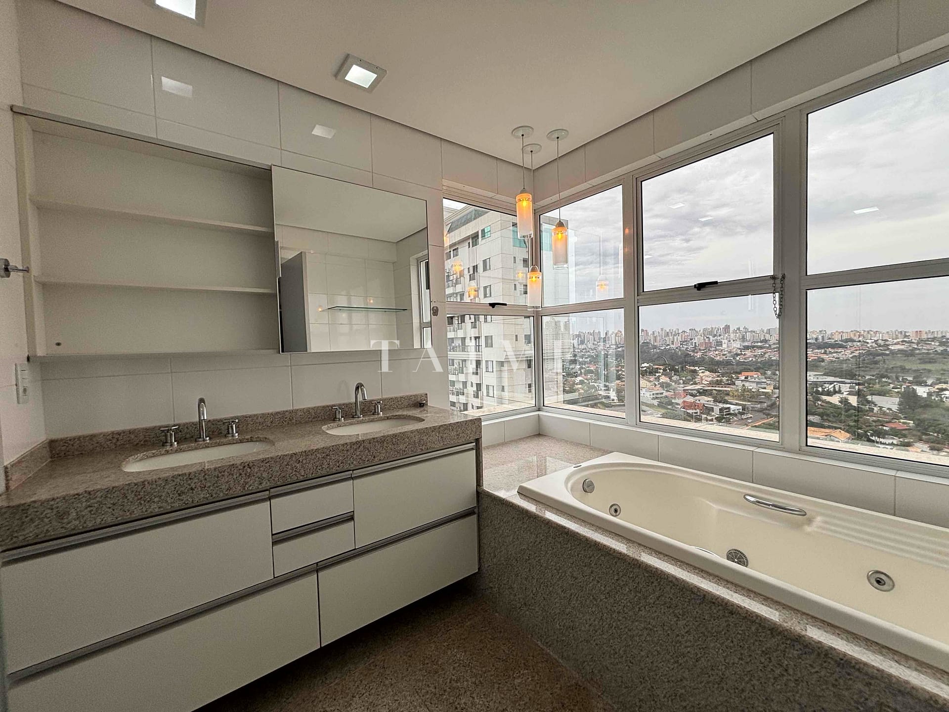 Apartamento à venda e aluguel com 3 quartos, 165m² - Foto 18