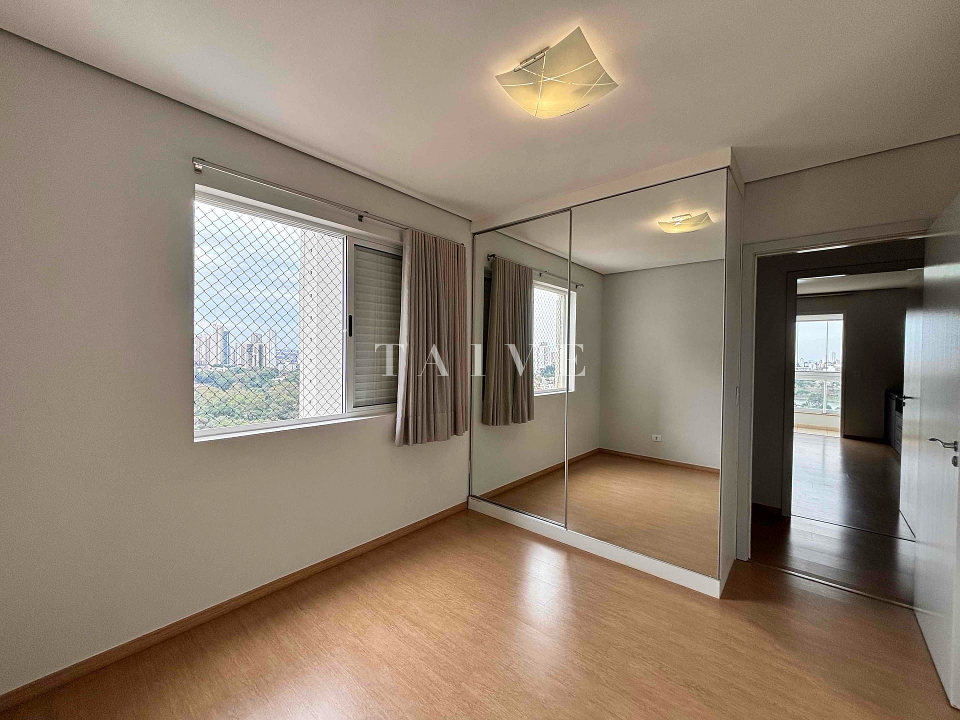 Apartamento à venda e aluguel com 3 quartos, 165m² - Foto 12