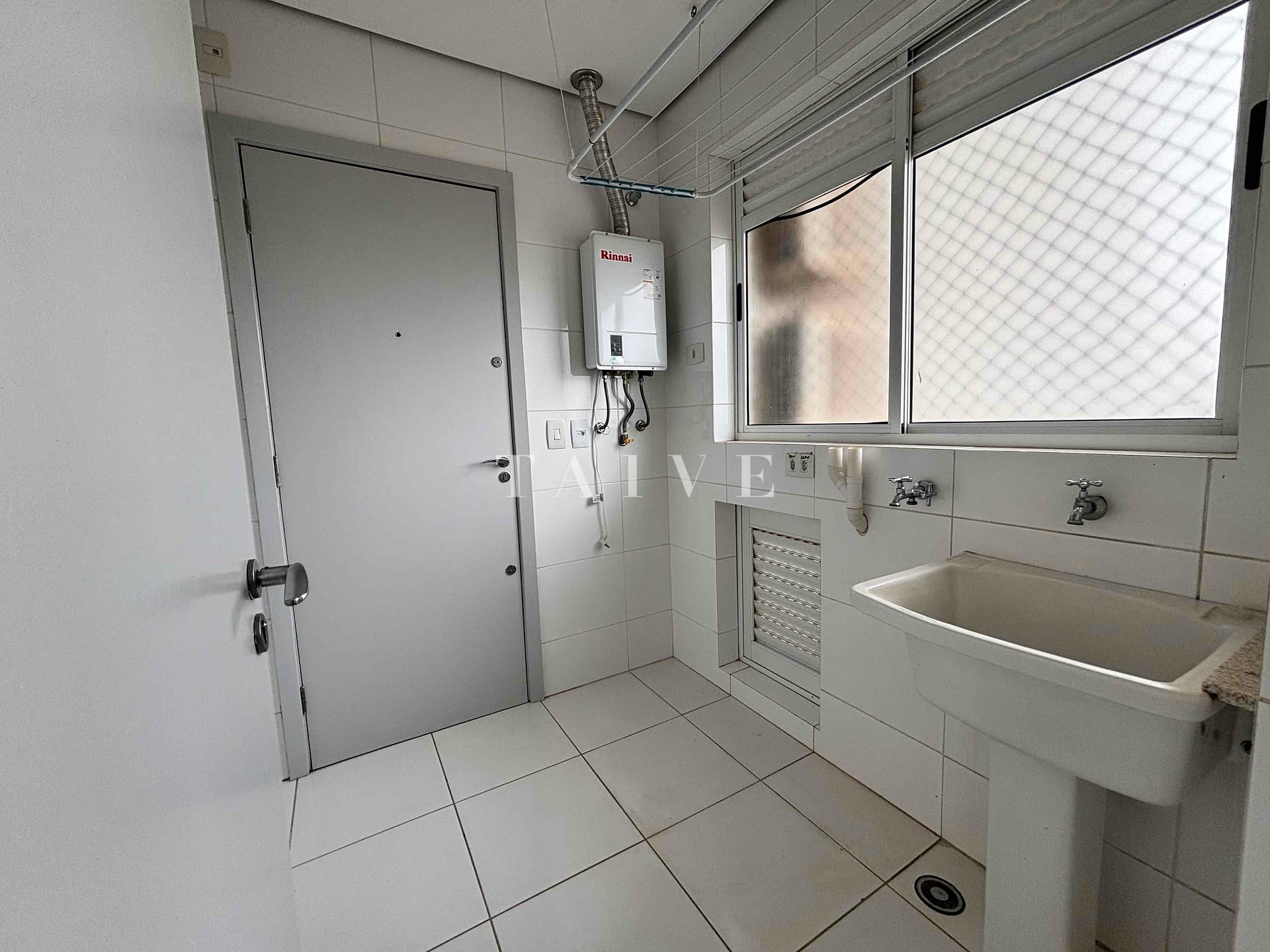 Apartamento à venda e aluguel com 3 quartos, 165m² - Foto 11