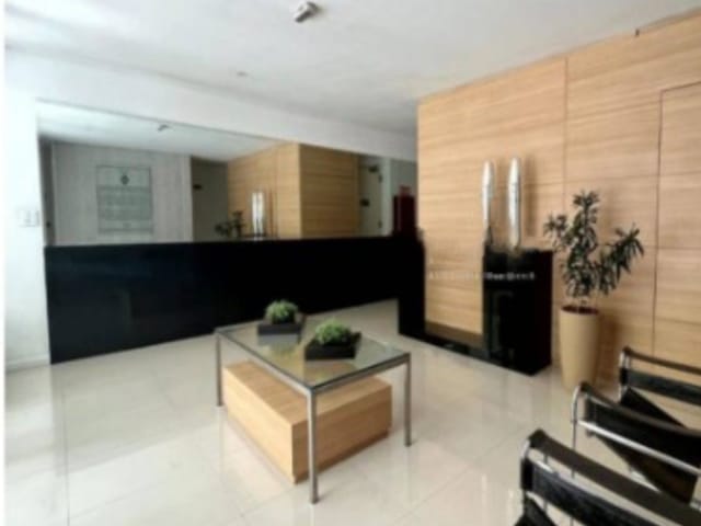 Foto do Apartamento - Ótimo apartamento, 1 dormitório com vaga de garagem e portaria 24hrs, Centro, Curitiba, PR por R$ 295 MIL | IMOBILIÁRIA TRIHOUSES