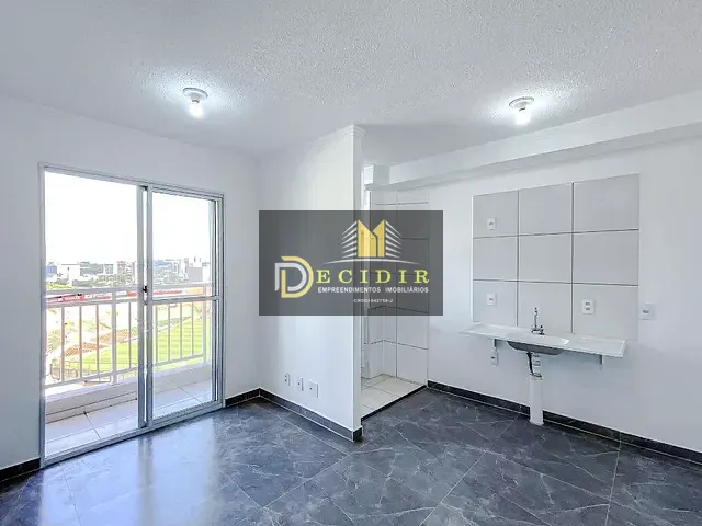 Apartamento 2 quartos e 1 banheiro, para alugar, no bairro Canindé em São Paulo