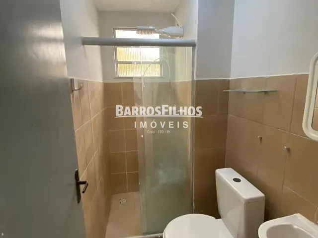 Apartamento com 50m² 2 quartos e 1 banheiro, para alugar, no bairro Farolândia em Aracaju