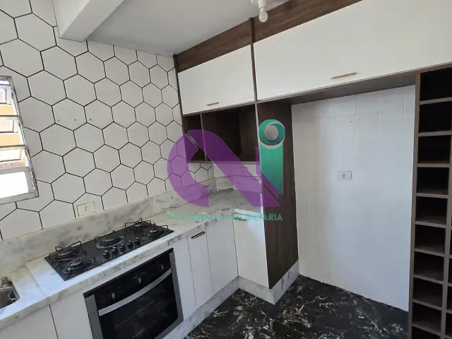 Apartamento 2 quartos e 2 banheiros, à venda, no bairro São Pedro em Osasco