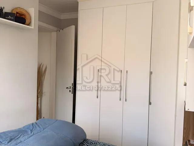 Apartamento 2 quartos e 1 banheiro, para alugar, no bairro Parque São Vicente em Mauá