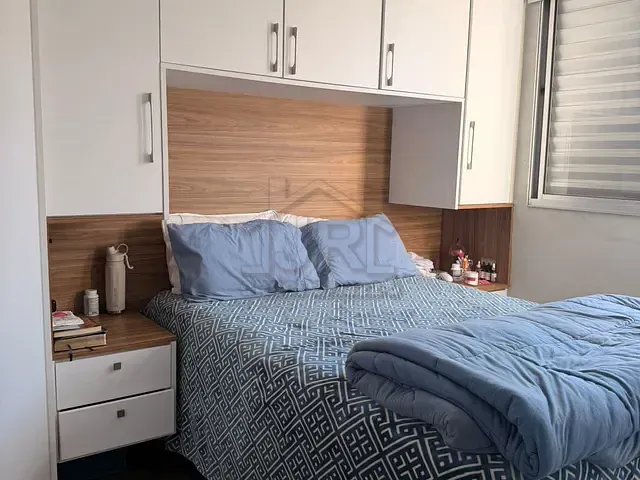 Apartamento 2 quartos e 1 banheiro, para alugar, no bairro Parque São Vicente em Mauá