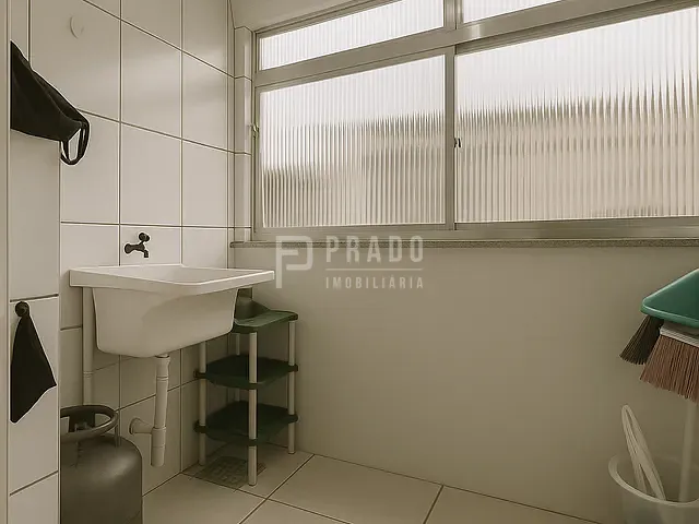 Apartamento 2 quartos e 1 banheiro, à venda, no bairro Três Vendas em Pelotas