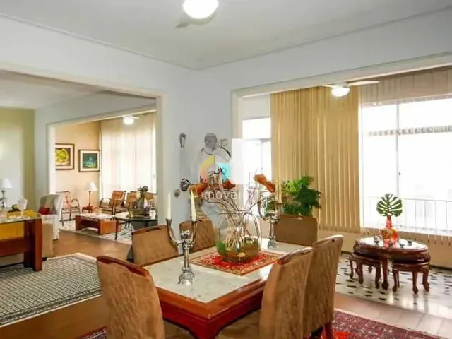 Apartamento com 235m² 4 quartos e 2 banheiros, à venda, no bairro Copacabana em Rio de Janeiro