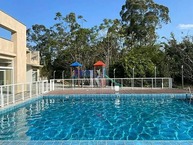 Apartamento 2 quartos e 1 banheiro, para alugar, no bairro Joáia em Tijucas