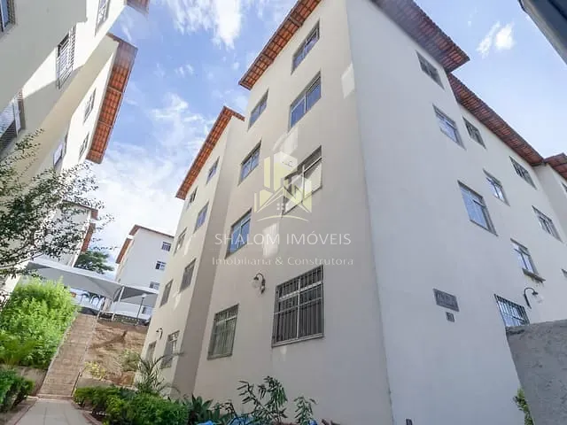 Apartamento 3 quartos e 1 banheiro, à venda, no bairro Heliópolis em Belo Horizonte