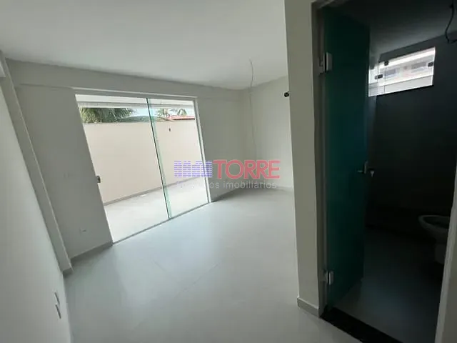 Apartamento 3 quartos e 2 banheiros, à venda ou para alugar, no bairro Jardim Atlântico em Ilhéus