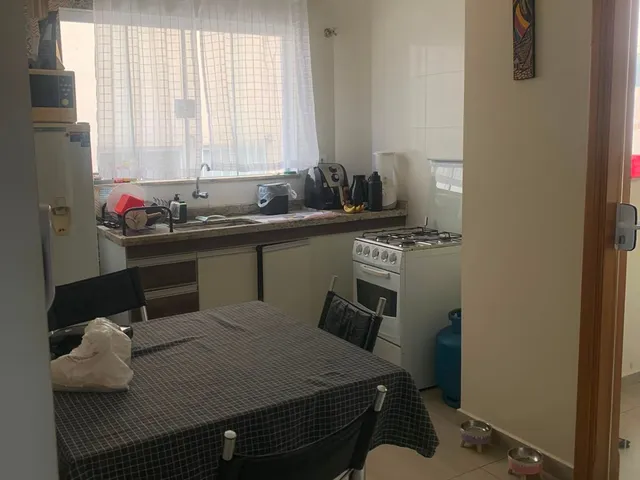 Apartamento 2 quartos e 1 banheiro, para alugar, no bairro Village São Luiz em Poços de Caldas