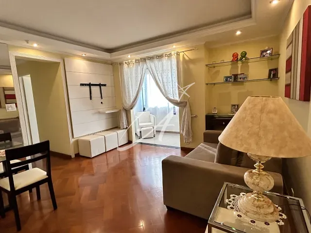 Apartamento 3 quartos e 2 banheiros, à venda ou para alugar, no bairro Tatuapé em São Paulo
