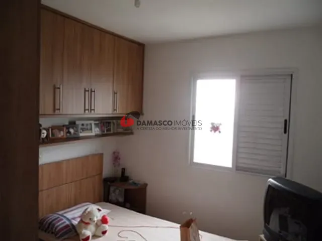 Apartamento 3 quartos e 1 banheiro, à venda, no bairro Vila Luzita em Santo André