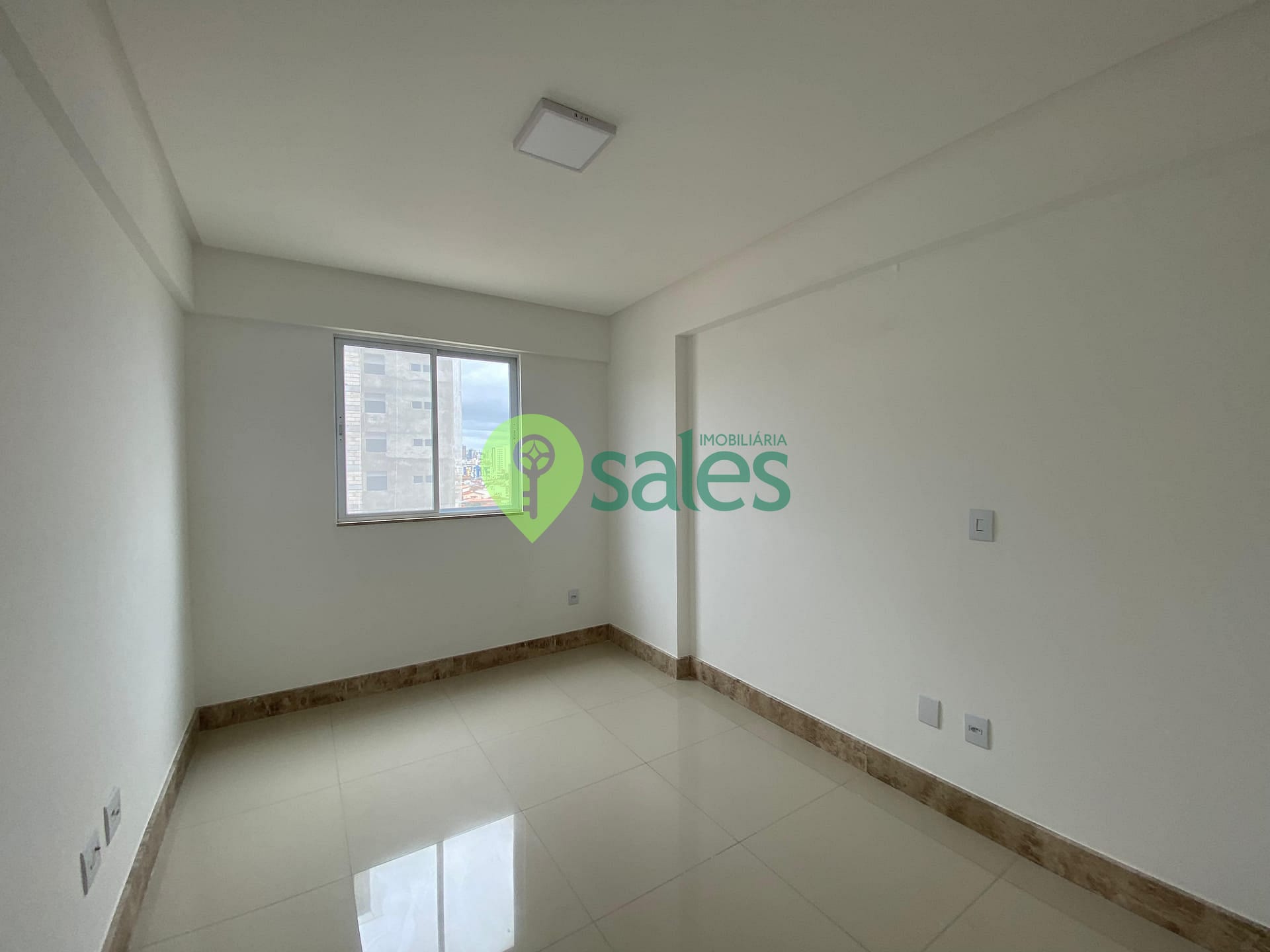 Apartamento à venda com 3 quartos, 110m² - Foto 11