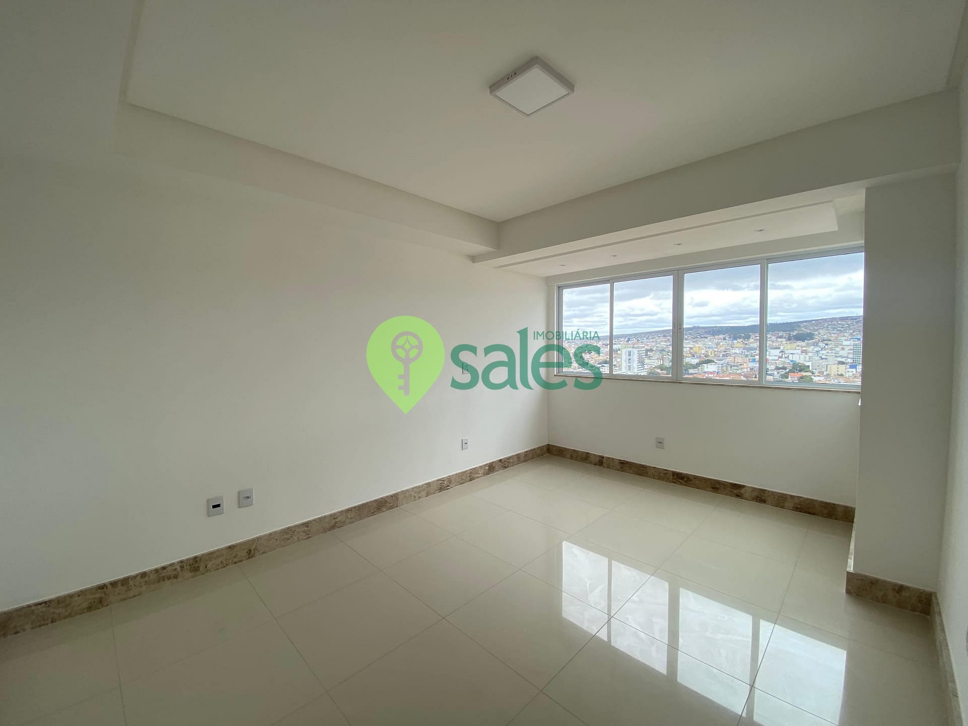 Apartamento à venda com 3 quartos, 110m² - Foto 12