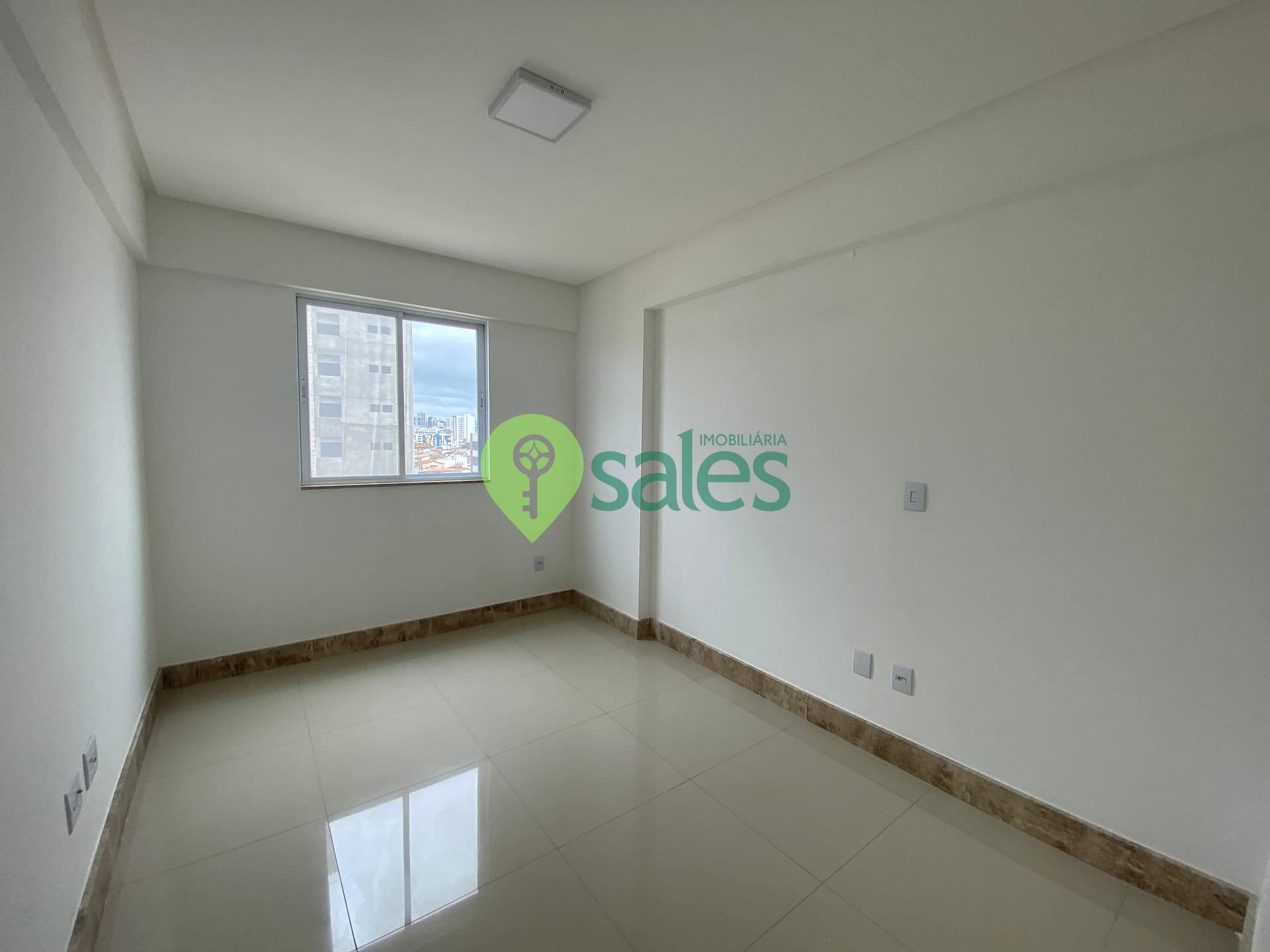 Apartamento à venda com 3 quartos, 110m² - Foto 10