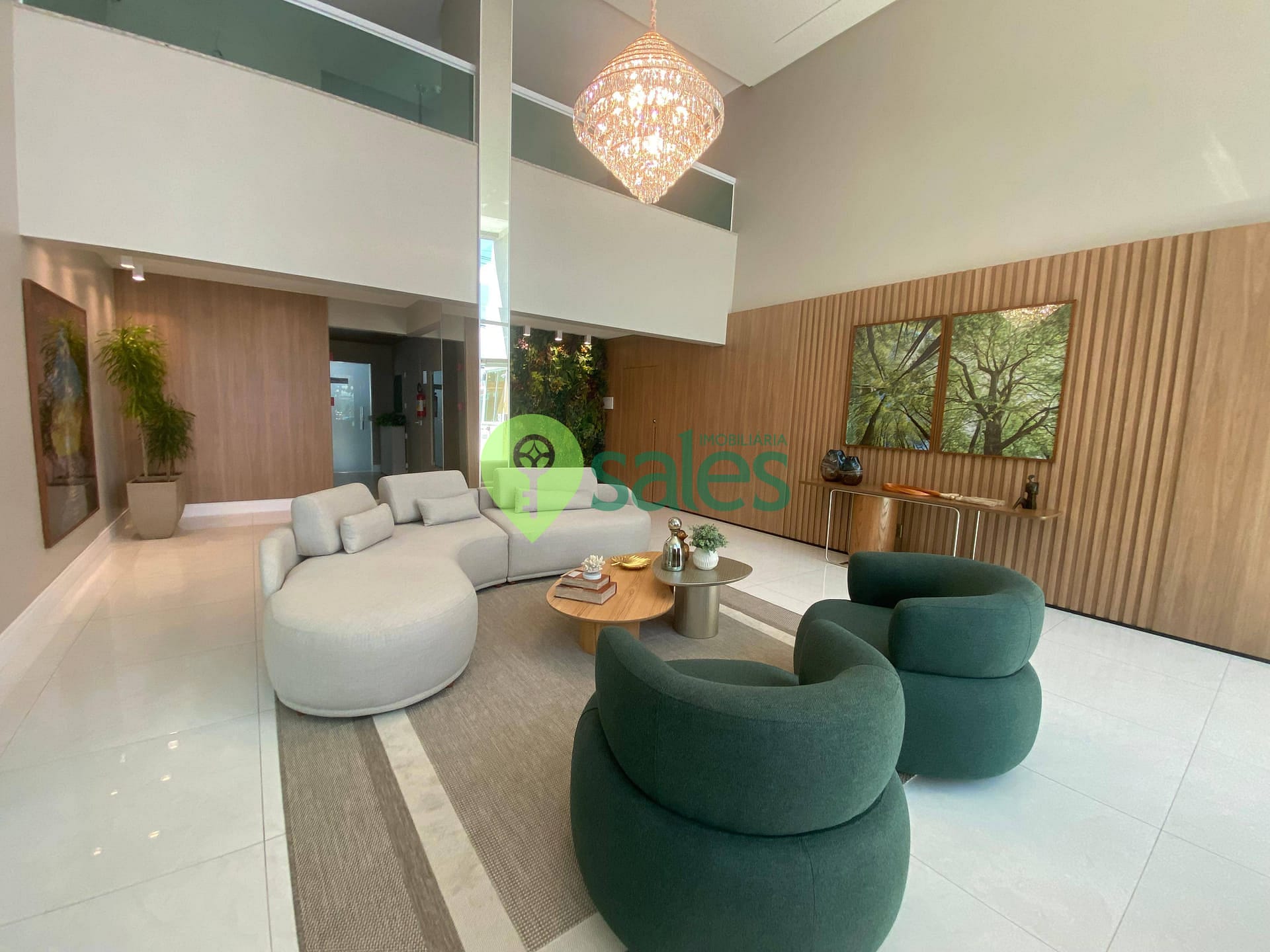 Apartamento à venda com 3 quartos, 110m² - Foto 1