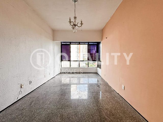 Apartamento 3 quartos e 2 banheiros, à venda, no bairro Centro em Fortaleza