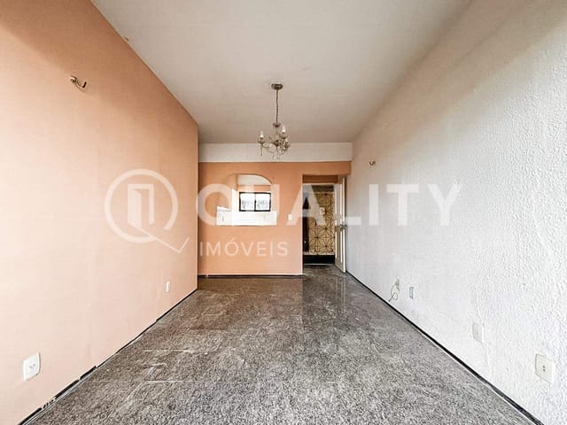 Apartamento 3 quartos e 2 banheiros, à venda, no bairro Centro em Fortaleza