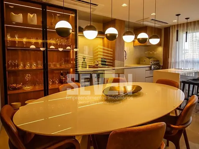 Apartamento com 159m² 3 quartos e 4 banheiros, à venda, no bairro Vila Aviação em Bauru